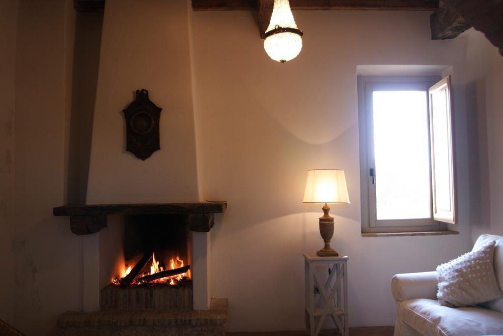 Casarciccia Guest House โตดี ห้อง รูปภาพ
