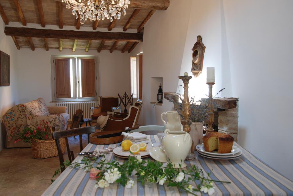 Casarciccia Guest House โตดี ห้อง รูปภาพ