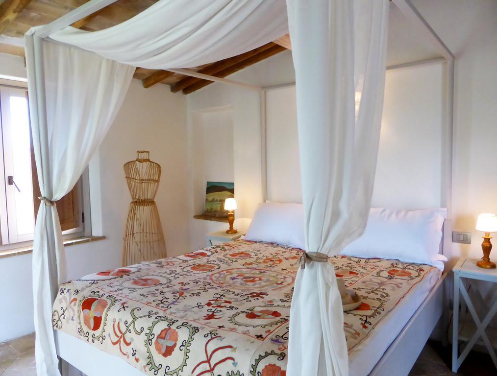 Casarciccia Guest House โตดี ห้อง รูปภาพ