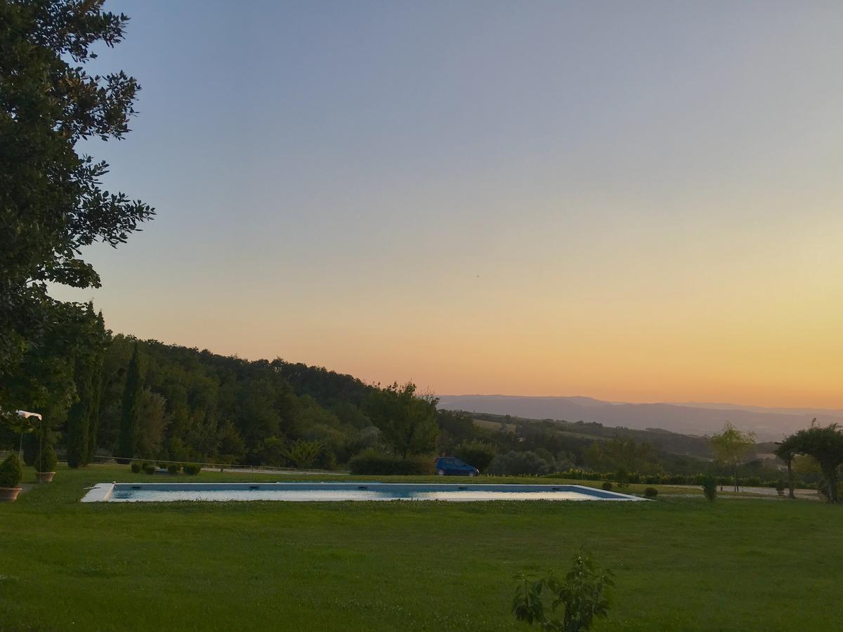 Casarciccia Guest House โตดี ภายนอก รูปภาพ
